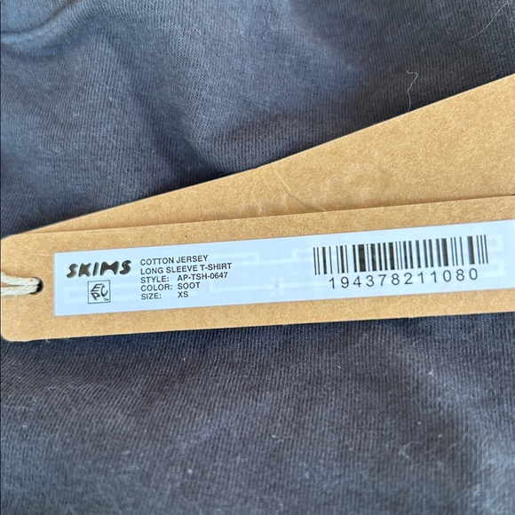 Skims Cotton Jersey Long Sleeve T-Shirt Soot New FIRM - Picture 4 of 4